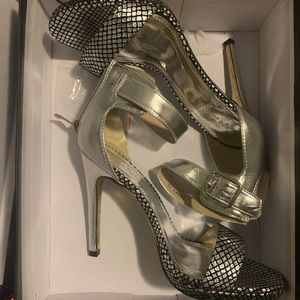 Silver and black sandal heel 7.5 size